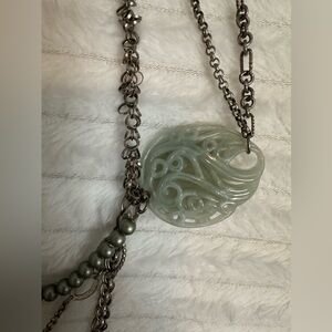 Elegant Silver and Green Pendant Necklace